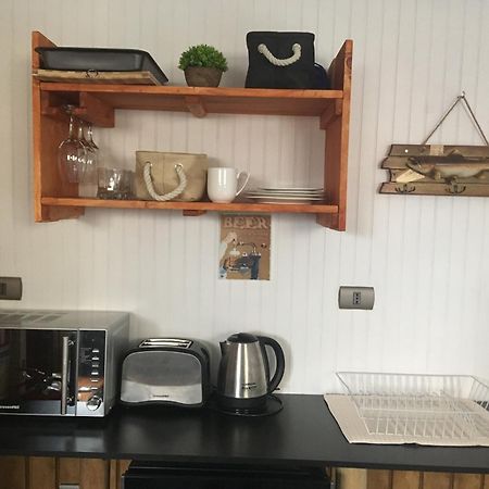 Hostal El Meson Punta Arenas Luaran gambar