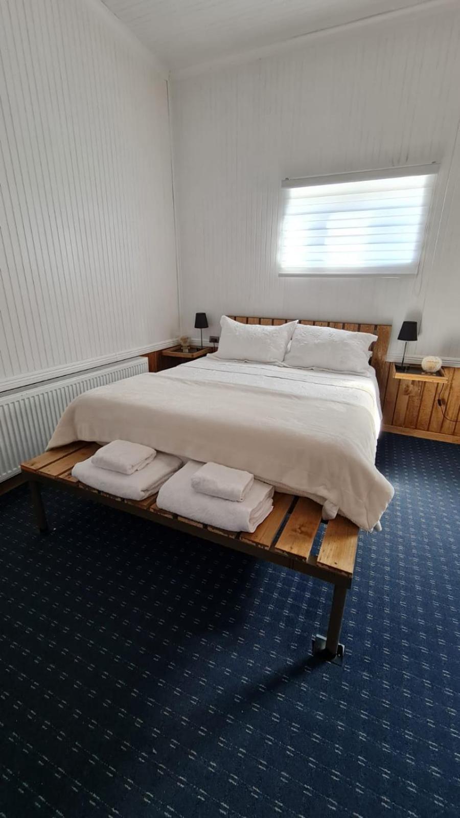Hostal El Meson Punta Arenas Luaran gambar