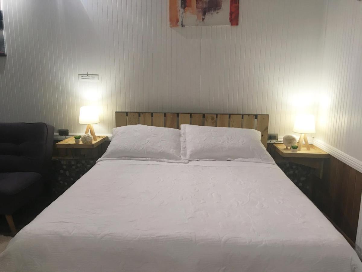 Hostal El Meson Punta Arenas Luaran gambar